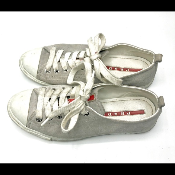 Prada Gray suede cap to lace up flat sneaker - Picture 4 of 4